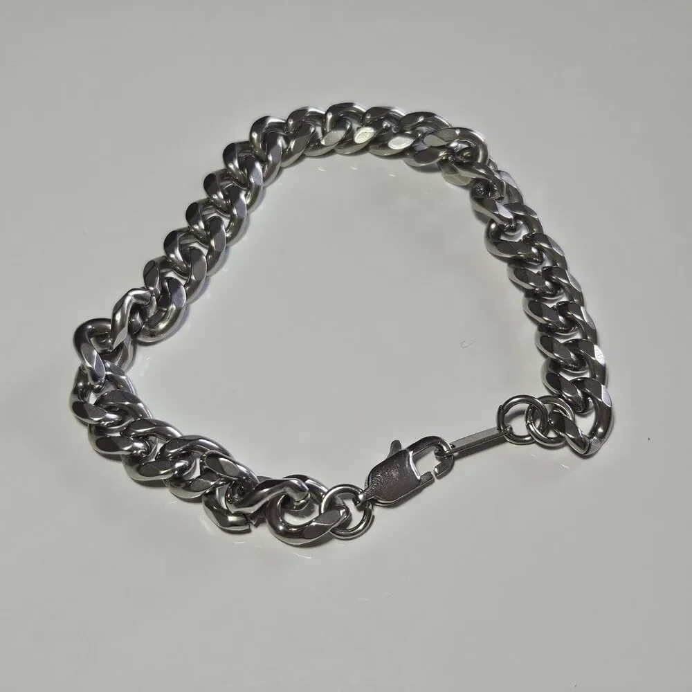 Men's Solid Polished Stainless Steel Cuban link Bracelet 8.5